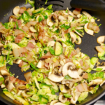 Pasta med brysselkål och bacon