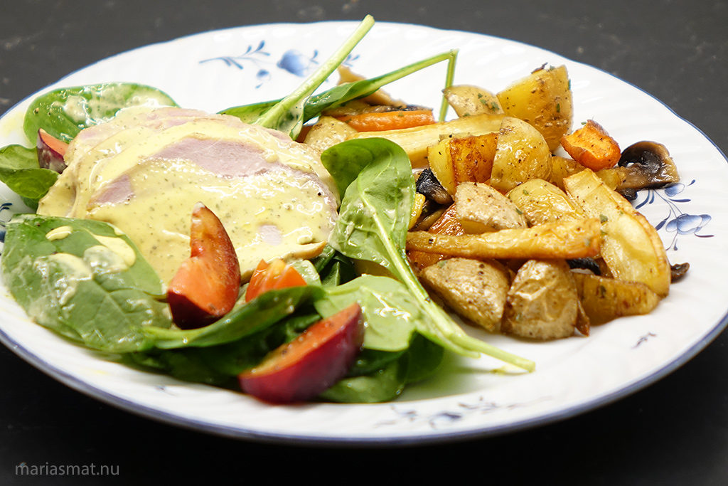 Rökt fläskytterfilé med dragon- och vitlökssås