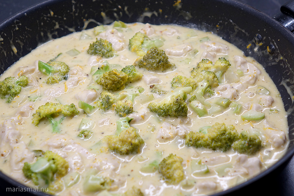 Apelsinkyckling med broccoli