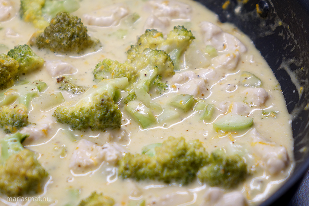 Apelsinkyckling med broccoli