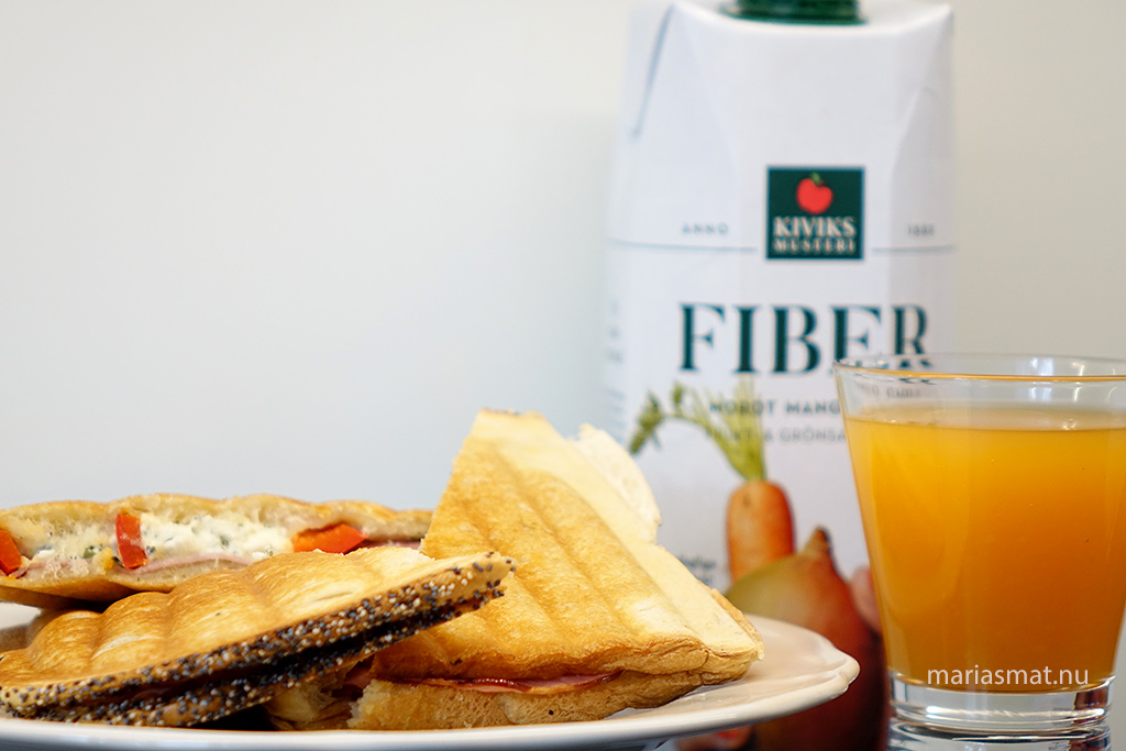 Varma mackor med Le roulè vitlöksost