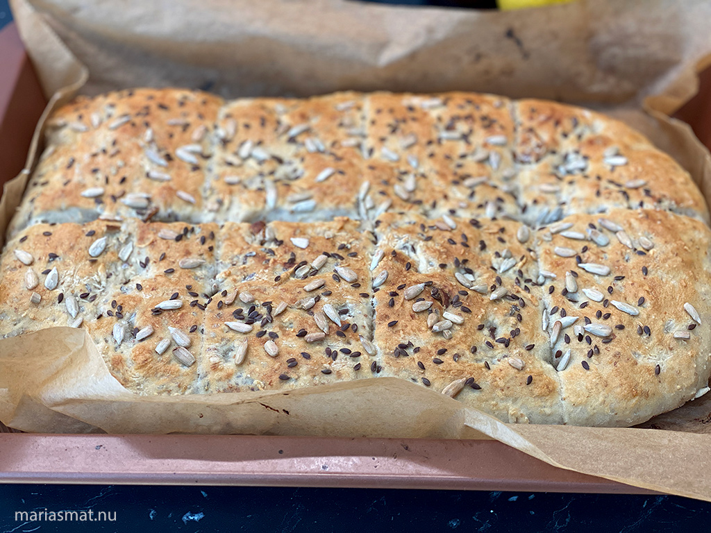 Baka tre bröd av en deg