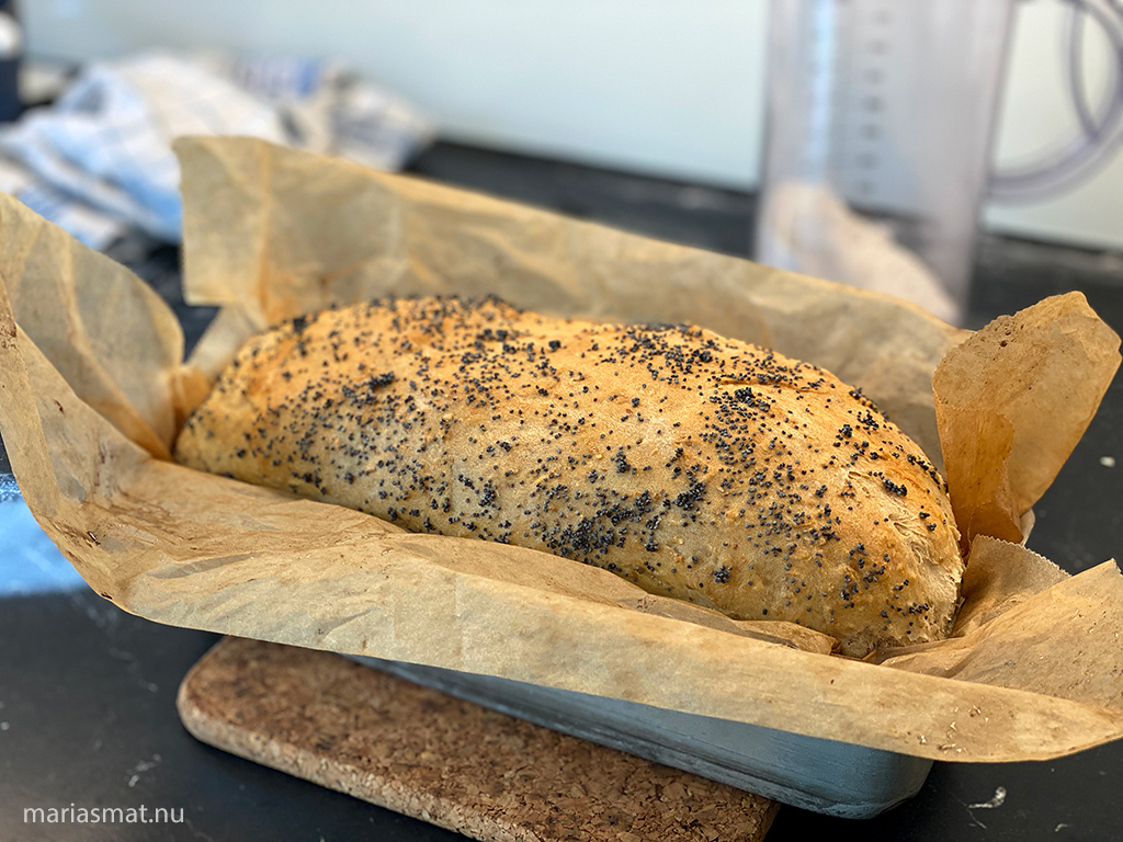 Baka tre bröd av en deg