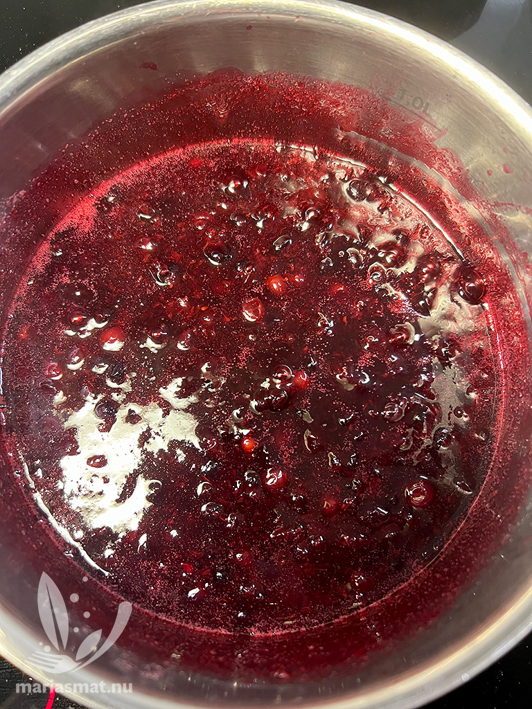 Chiasylt på svarta vinbär