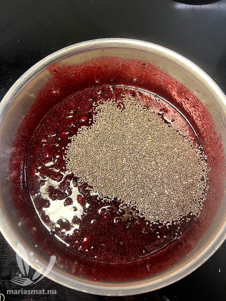 Chiasylt på svarta vinbär