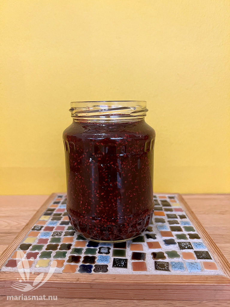 Chiasylt på svarta vinbär