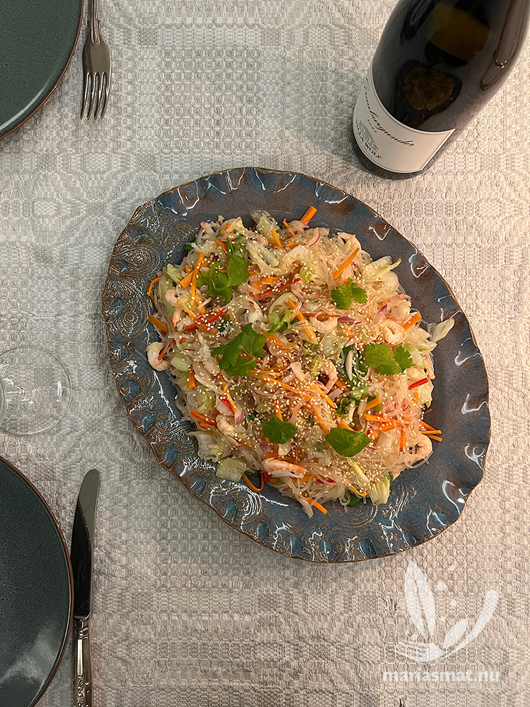 Vietnamesisk glasnudelsallad med räkor