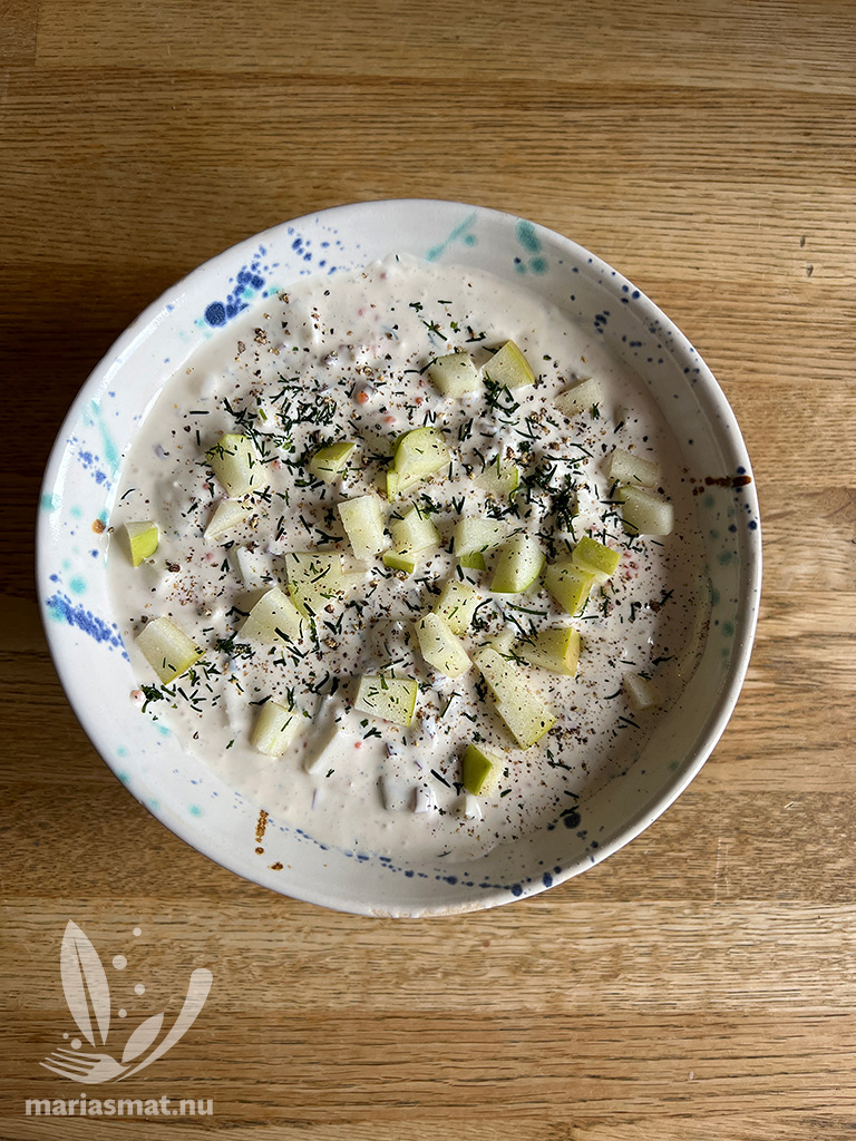 Skagenröra med grönt äpple