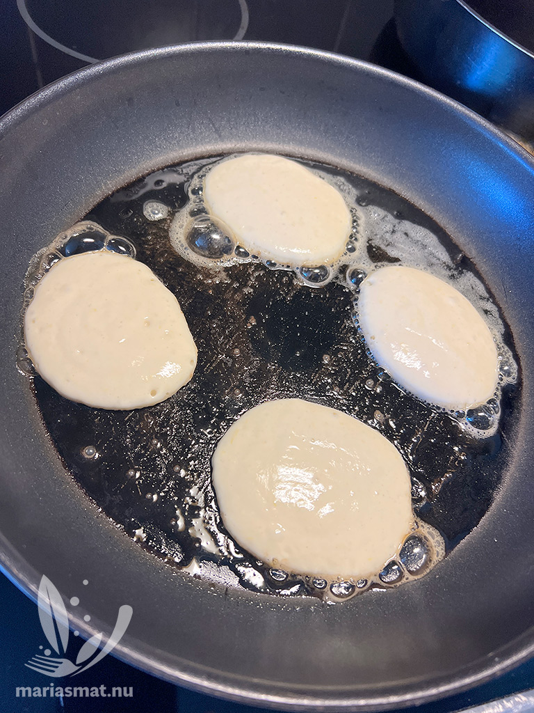 Ricottaplättar med citron