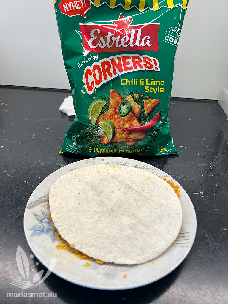 Smashed crispy chicken ceasar taco