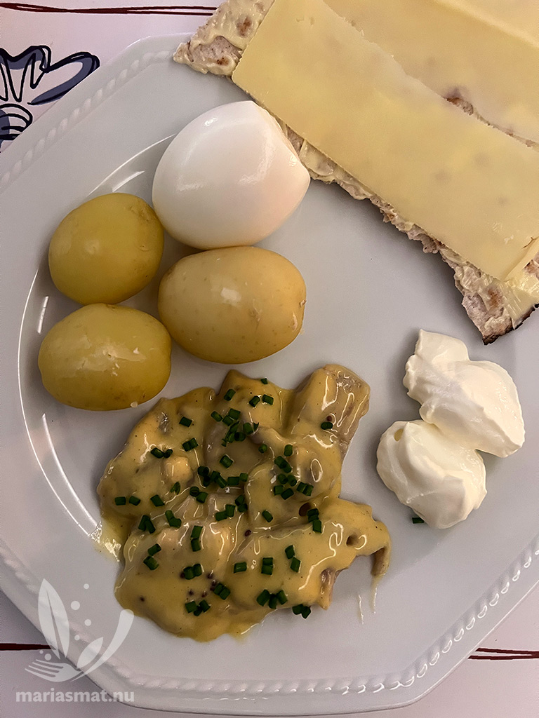 Färskpotatis som granngåva